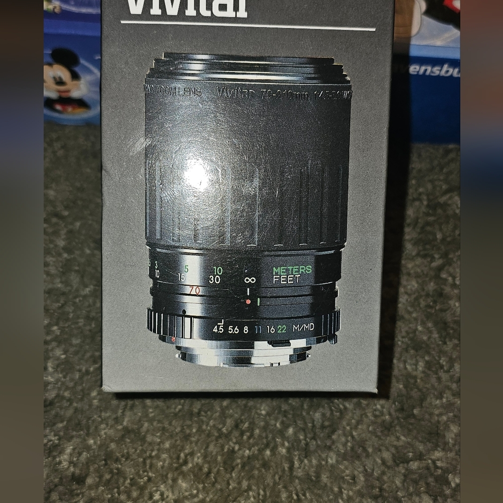Vivitar 70-210mm F4.5-5.6 Macro 1:4X Zoom Camera Lens